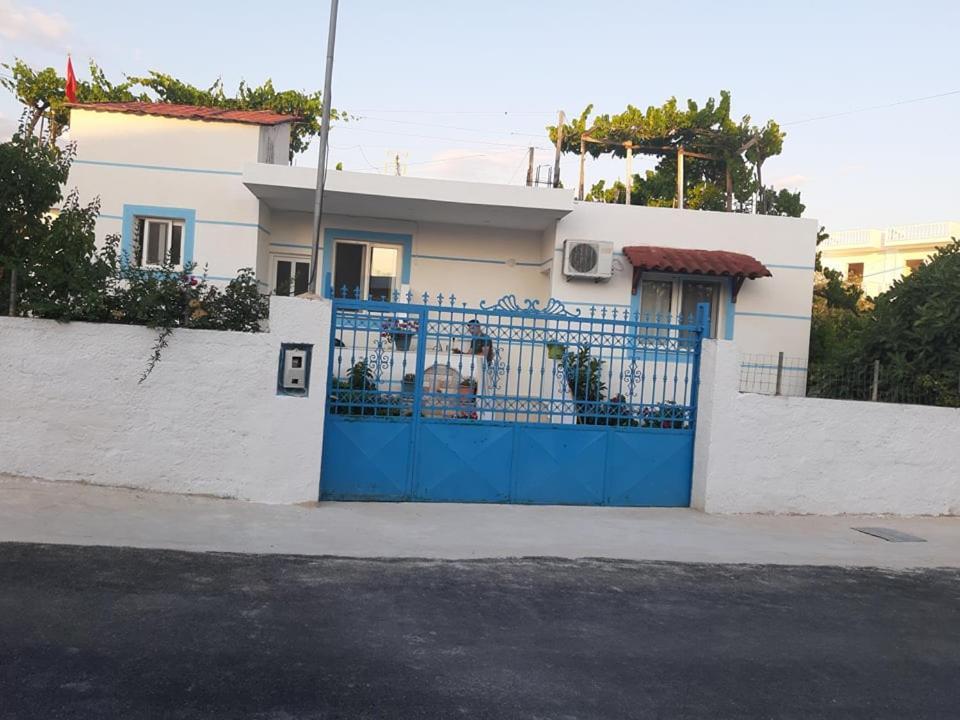 Luani Ksamil