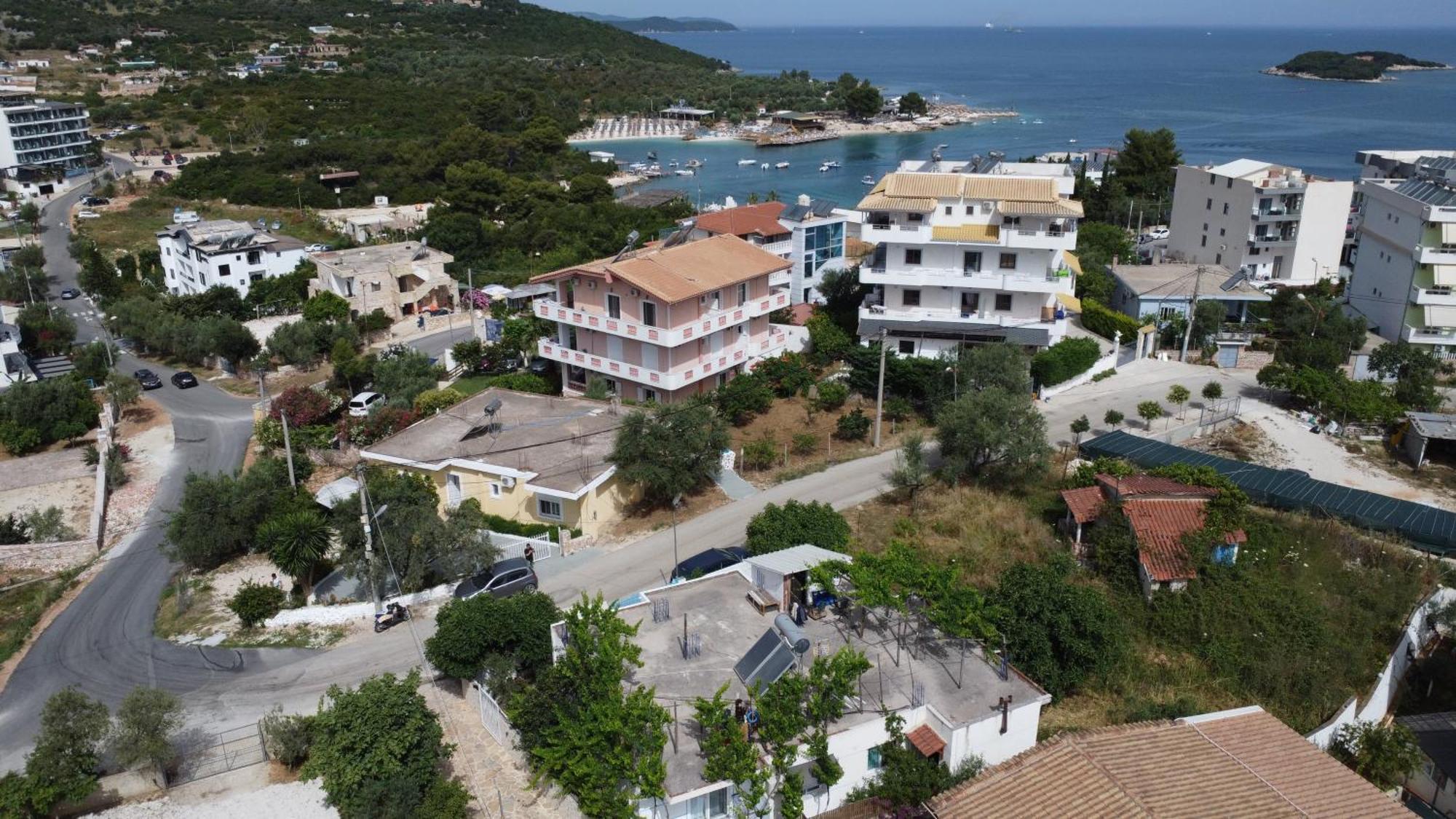 Luani Ksamil